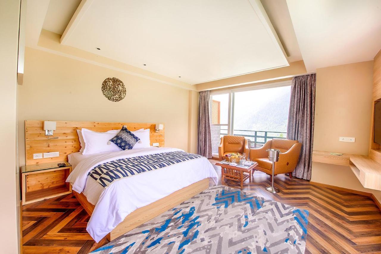 Naturevilas Sarovar Portico - Centrally Heated มะนาลี ภายนอก รูปภาพ
