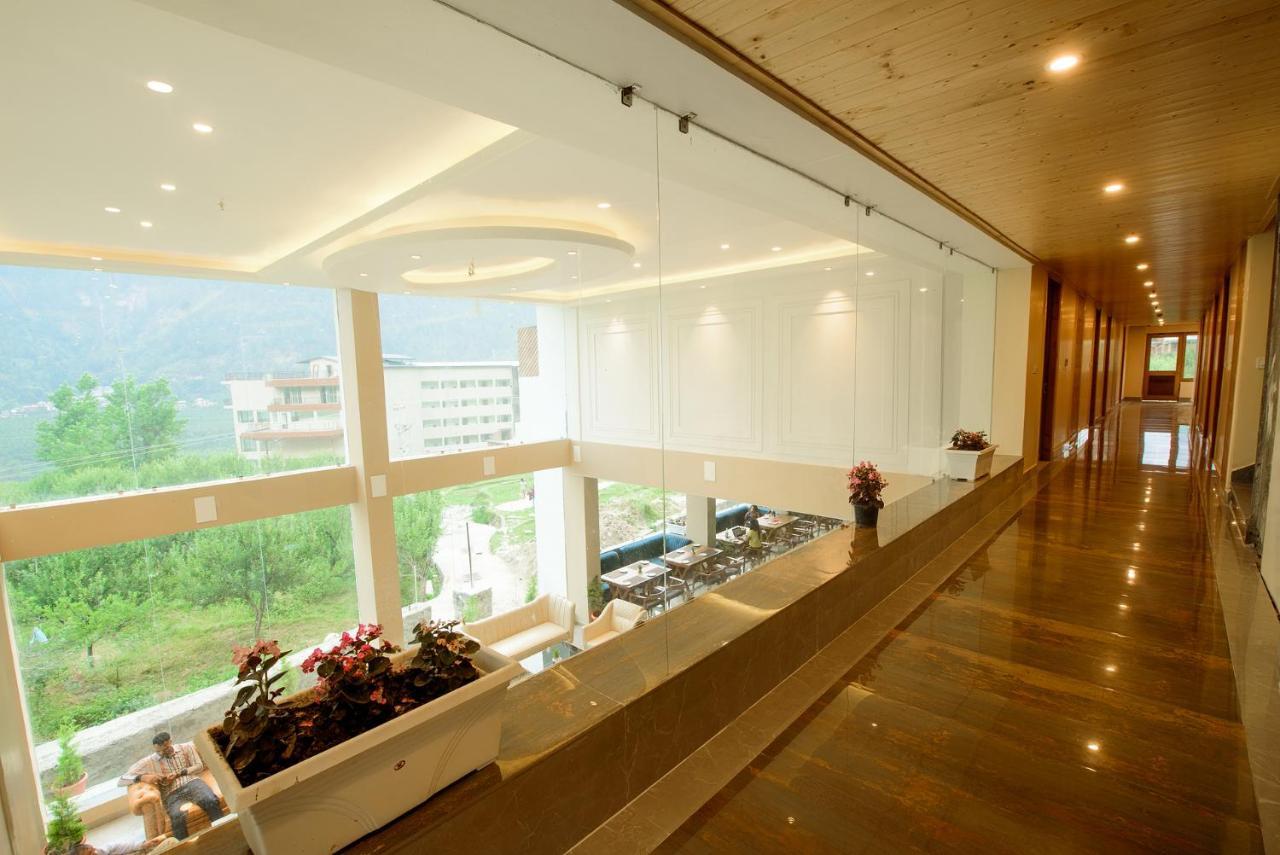 Naturevilas Sarovar Portico - Centrally Heated มะนาลี ภายนอก รูปภาพ