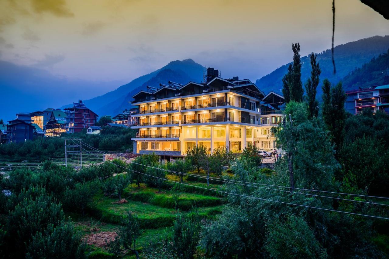 Naturevilas Sarovar Portico - Centrally Heated มะนาลี ภายนอก รูปภาพ