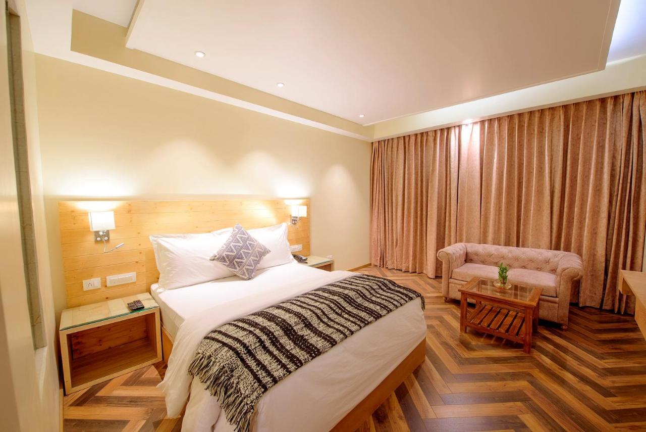 Naturevilas Sarovar Portico - Centrally Heated มะนาลี ภายนอก รูปภาพ
