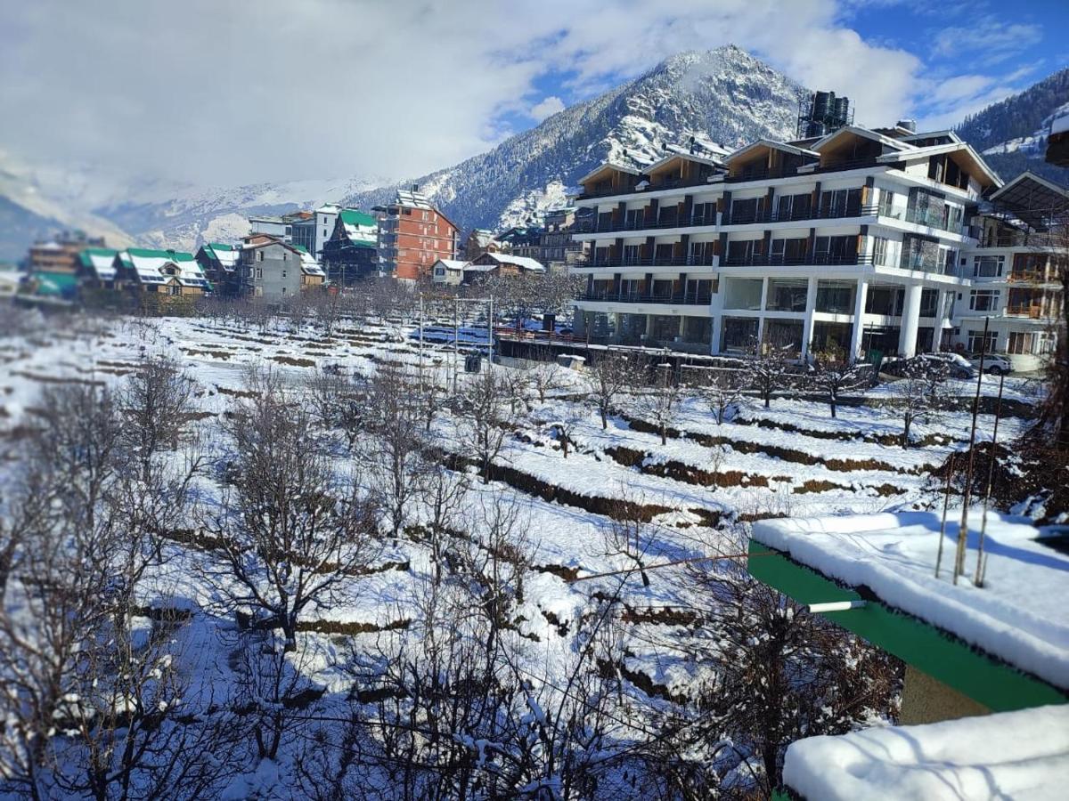 Naturevilas Sarovar Portico - Centrally Heated มะนาลี ภายนอก รูปภาพ