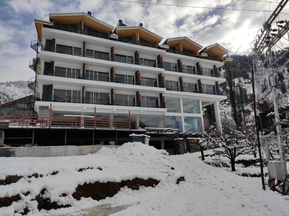 Naturevilas Sarovar Portico - Centrally Heated มะนาลี ภายนอก รูปภาพ